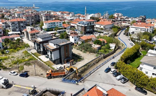 Körfezle buluşan derelerde temizlik harekatı