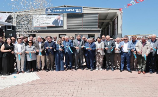 Menemen'de bir kapalı pazar yeri daha açıldı!