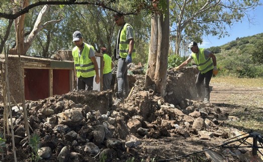 Milli Emlak Adaboğazı'ndaki kaçak yapıya acımadı!