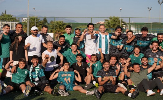 Şampiyon Gaziemir Spor'un hedefi 3'üncü Lig