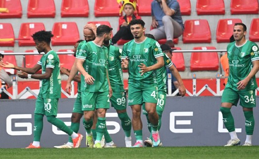 Süper Lig'de küme düşen son takım belli oldu