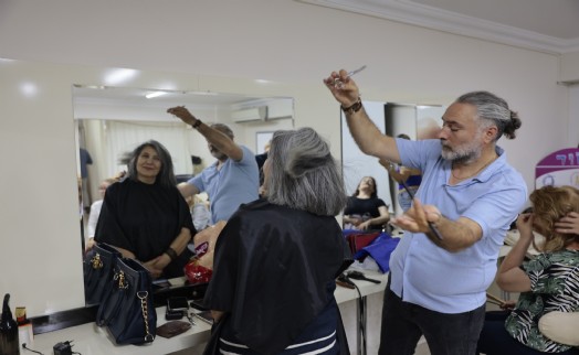 65 yaş üstü Konaklı kadınlara ücretsiz kuaför hizmeti