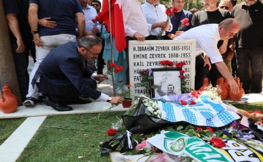 AK Partili Kasapoğlu Manisa'da: Zeyrek'in ailesine taziye ziyareti