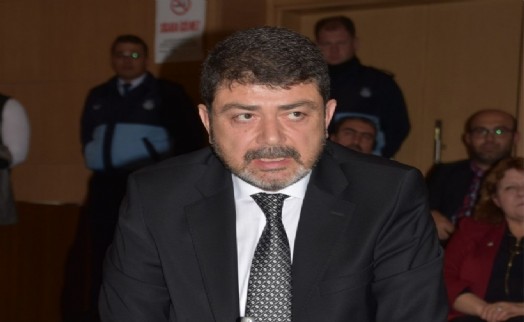 AK Partili Atmaca, Başkan Tugay'a yüklendi: 'Grev olsun diye elinden geleni yaptın!'