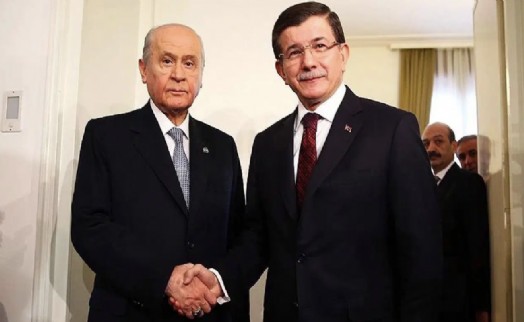 Ahmet Davutoğlu da Bahçeli'ye teşekkür etti
