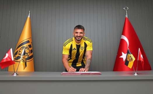 Aliağa FK Sergen'le imzaladı