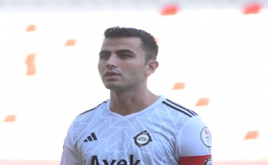 Altay'da 2 oyuncu daha serbest
