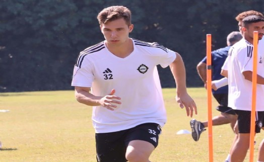 Altay'da 5 futbolcudan ihtar