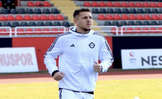 Altay'da Hikmet'e mecburi af