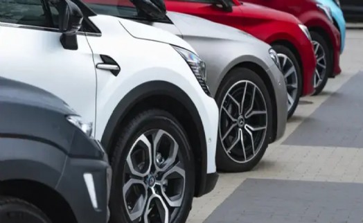 Asgari ücretlinin 'deposunu on kez fulleyebileceği' arabanın şartları belli oldu