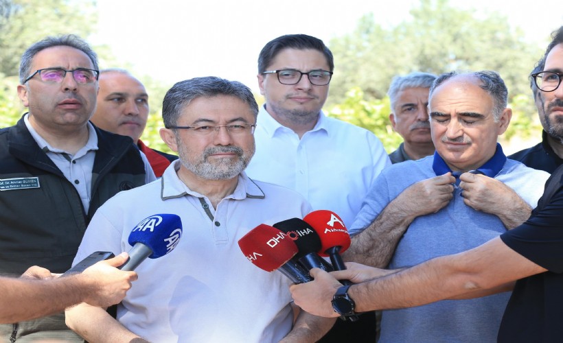 Bakan Yumaklı'dan Manisa yangını açıklaması: Sadece bir nokta kaldı!