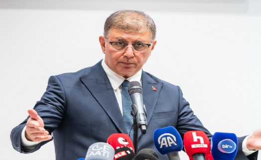 Başkan Tugay'dan sendikaya çağrı: Aksi halde işten çıkarmalar devam eder