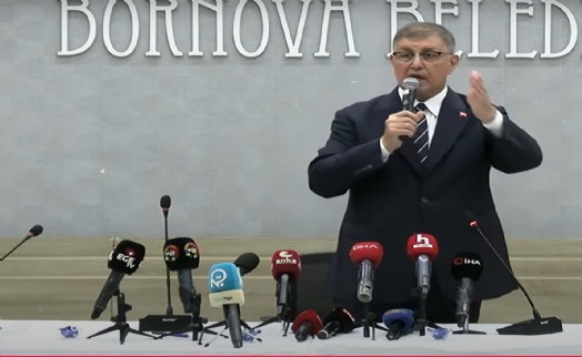 Başkan Tugay'dan sendikaya çok sert açıklamalar: İzmir'i önünüzde diz çöktürmeyeceğim!