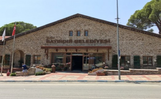 Bayındır'da 58 milyonluk satış: 4 taşınmaz vitrine çıkarıldı!
