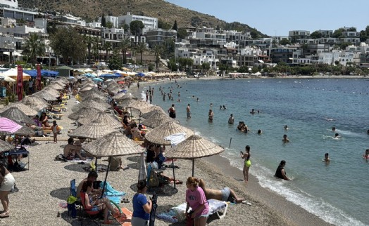 Bodrum sahillerinde bayram yoğunluğu