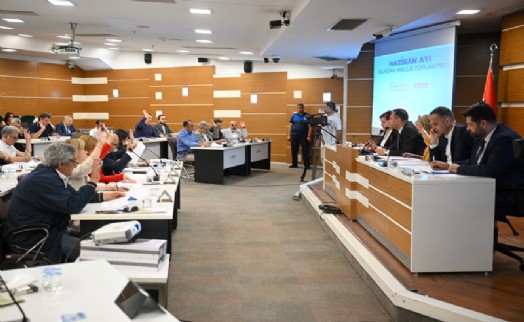 Bornova'da geri dönüşüm tesisine onay
