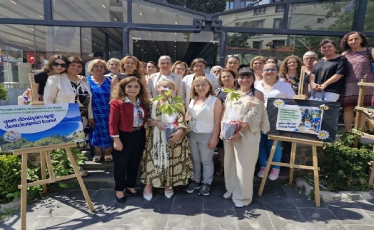 Bornova'da iklim krizine sanatla ve bilimle dikkat çekildi