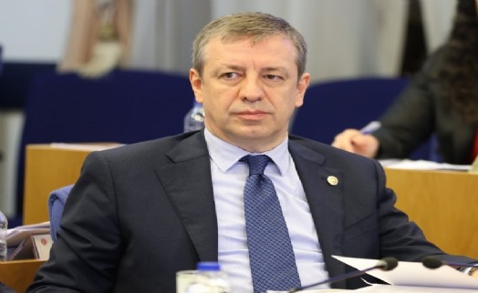 CHP'li Türeli'den torba yasa tepkisi: 'Çalışan ve emekliye yine yok!'