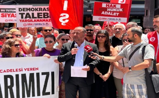 DİSK'ten kamuoyuna ‘demokrasiye sahip çıkma' çağrısı: Kadınların mücadelesi bastırılıyor!
