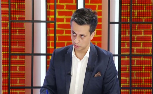 Eroğlu'ndan Karabağlar Belediyesi'ne Sert Uyarı: Kurumsal Hesaplarınızla Kamuoyunu Yanıltmayın!