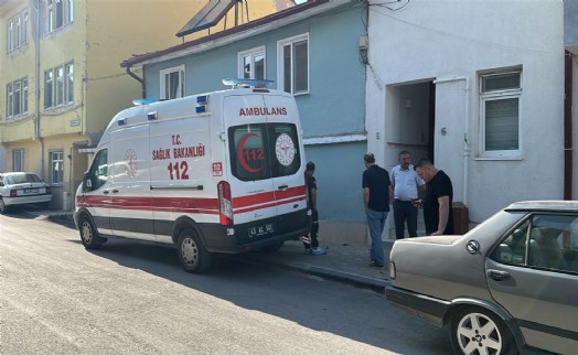 Eski belediye başkanı evinde ölü bulundu