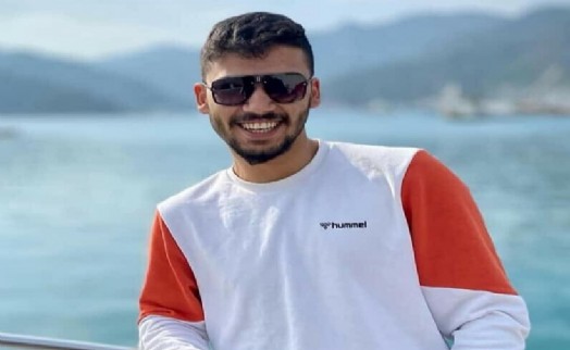 Evine gelen arkadaşını bıçakla öldüren şüpheli yakalandı