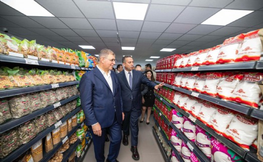 Güvenilir gıda ve ekonomik alışverişin adresi İZMAR İzmirliyi enflasyona ezdirmiyor