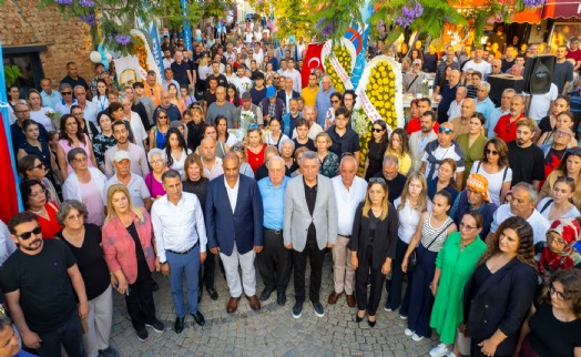 Güzelbahçe'ye yeni cazibe merkezi: Avlu Güzbel açıldı