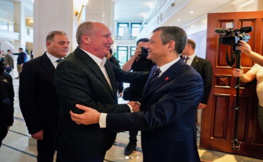 İnce'ye salı günü rozet takılacağı iddiaları yalanlandı: Kritik toplantı pazartesi!