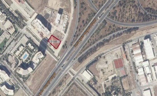 İzbeton'dan 104 milyonluk satış: 4 taşınmaz yeniden vitrinde