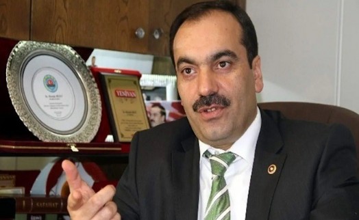 İzmir Milletvekili Bilici'den mali müşavirlere ‘yeşil pasaport' çıkışı