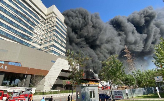 İzmir'deki yangında itfaiye raporu; 'mercek etkisi' şüphesi