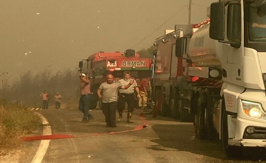 İzmir itfaiyesi tüm gücüyle sahada