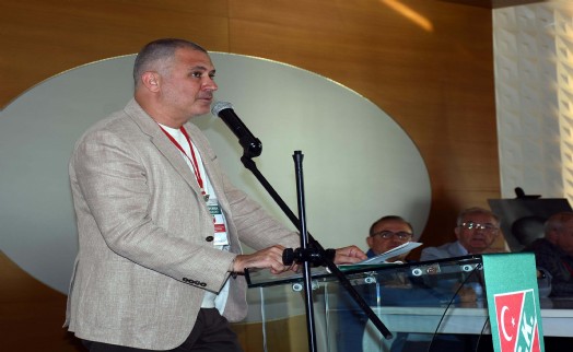 İlker Ergüllü: 'Kimse beni beklemesin adaylığını açıklasın'