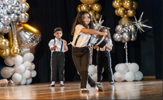 Karşıyaka'nın anaokullarında mezuniyet coşkusu