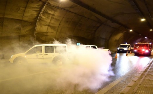 Konak Tüneli'nde nefes kesen tatbikat