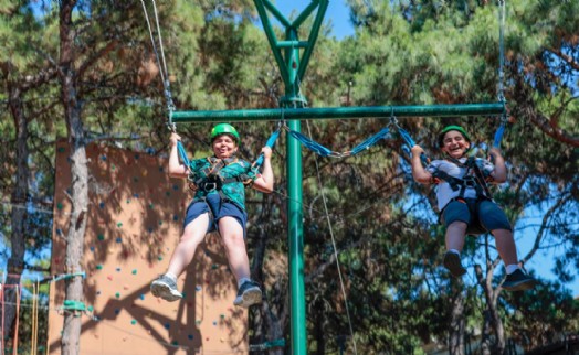 Konak'ın Macera Parkı'nda eğlence başladı
