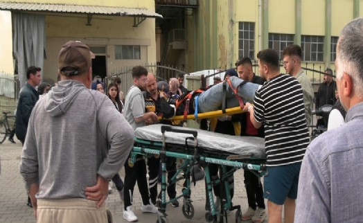 Kütahya'da otomobille motosiklet çarpıştı; 2 yaralı