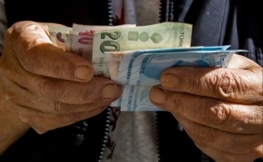 Maaş zamlarını yüzde 15'e çektiler