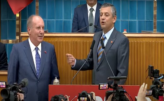 Özel 'baba ocağı'na davet etmişti: Muharrem İnce yeniden CHP'ye katıldı