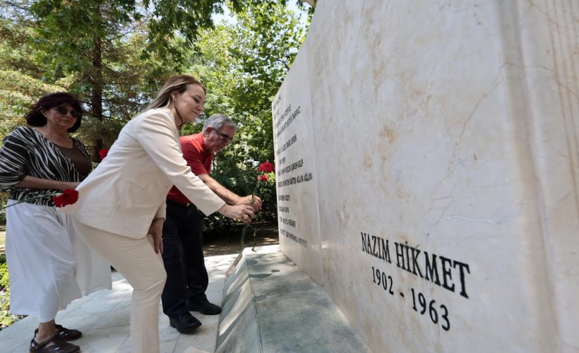 Nazım Hikmet Konak’ta anıldı