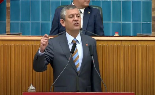Özel'den 'iktidar', 'imza' ve 'asgari ücret' mesajları