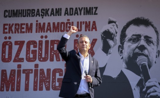 Özgür Özel'den 'İmamoğlu mitinglerini bitir' diyenlere yanıt!