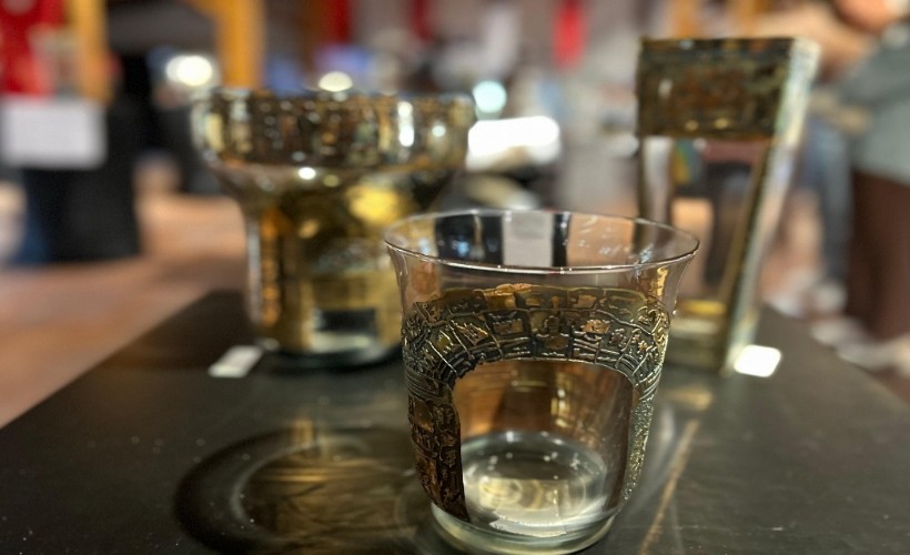 Selçuk Efes Kent Belleği'nde sergi heyecanı: Antik Ege'nin mirası camla buluştu