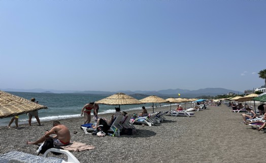 Tatilcilerin bayram dönüşü başladı, plajlar boşaldı