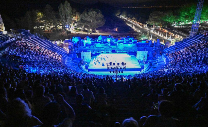 Uluslararası Efes Opera ve Bale Festivali'ne yoğun ilgi