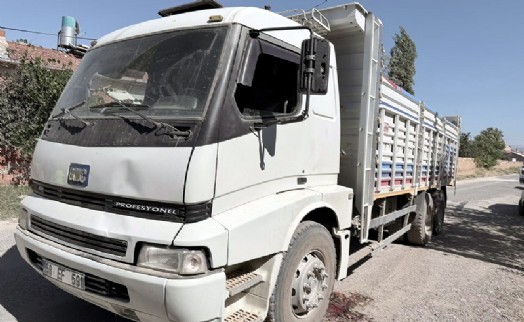 Afyon'da kamyonun çarptığı 11 yaşındaki çocuk öldü