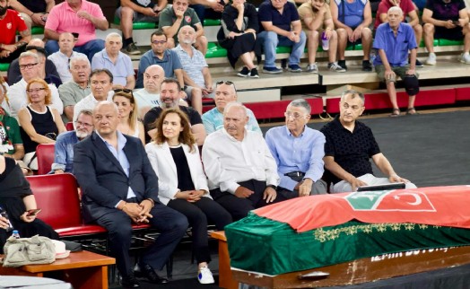 Ateş Özerk için anlamlı tören