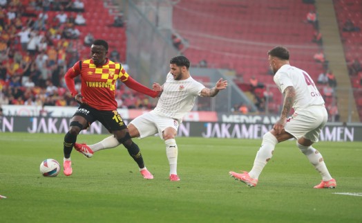 Avrupa Dennis'in peşinde! Göz-Göz indirim yapmıyor