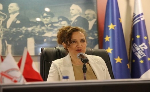 Başkan Ünsal'dan devir açıklaması: 'Tercih değil, zorunluluk!'